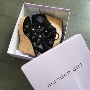Steve Madden Strappy Wedges